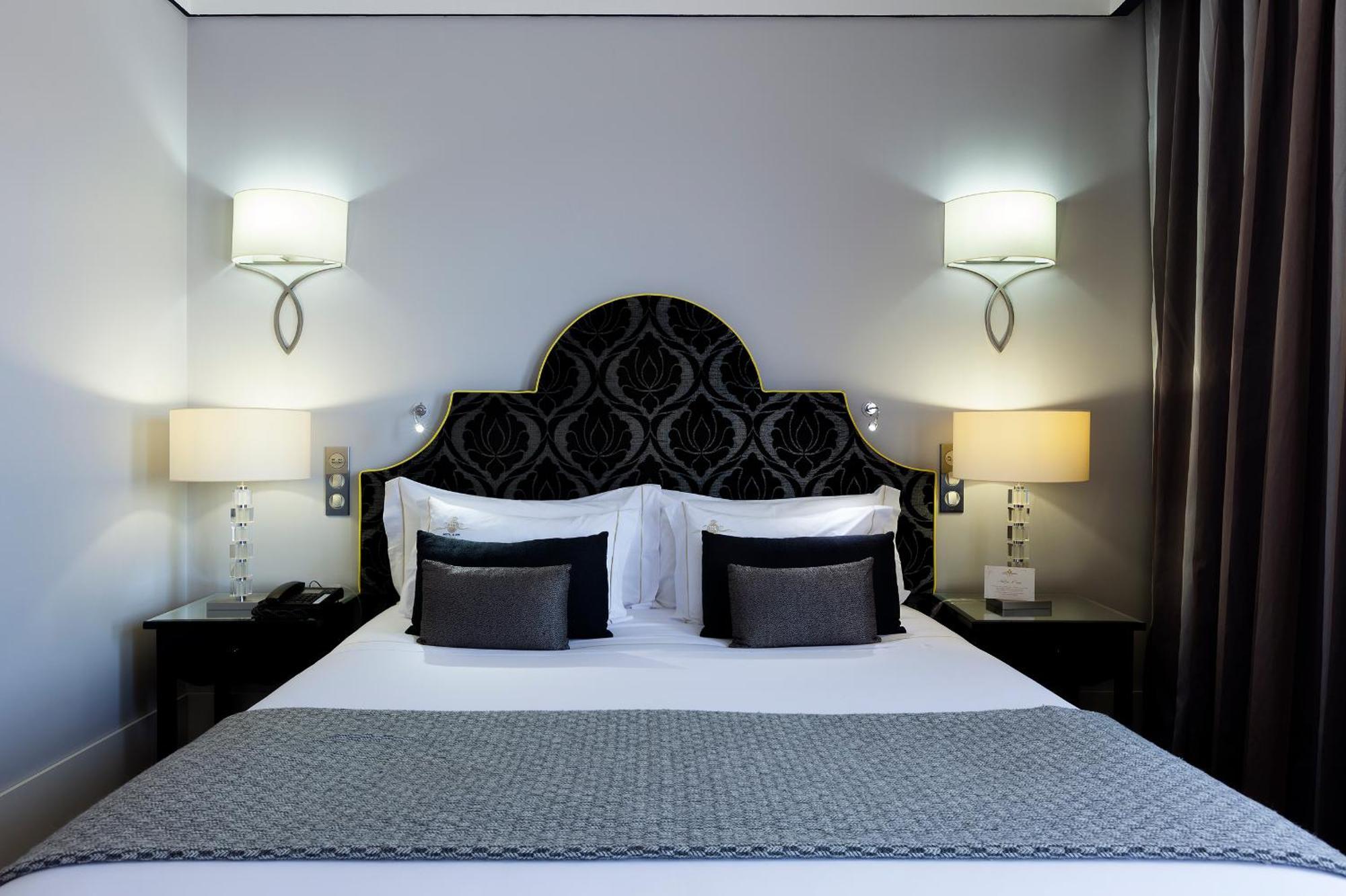 Superior Deluxe Double or Twin Room